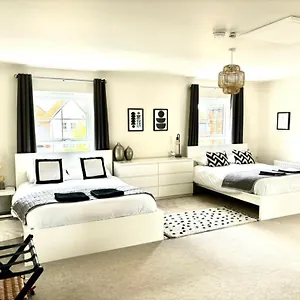 Stansted Coach House Apartment Elsenham
